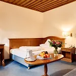 Hotel Thermenwelt Pulverer