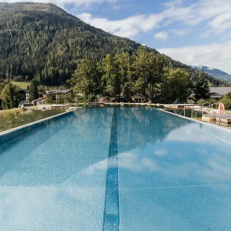 Hotel Thermenwelt Pulverer