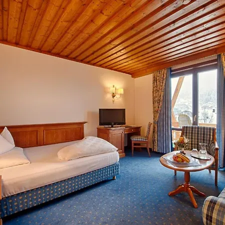 Отель Thermenwelt Pulverer 5*