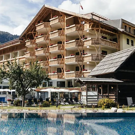 Thermenwelt Pulverer Hotell 5*